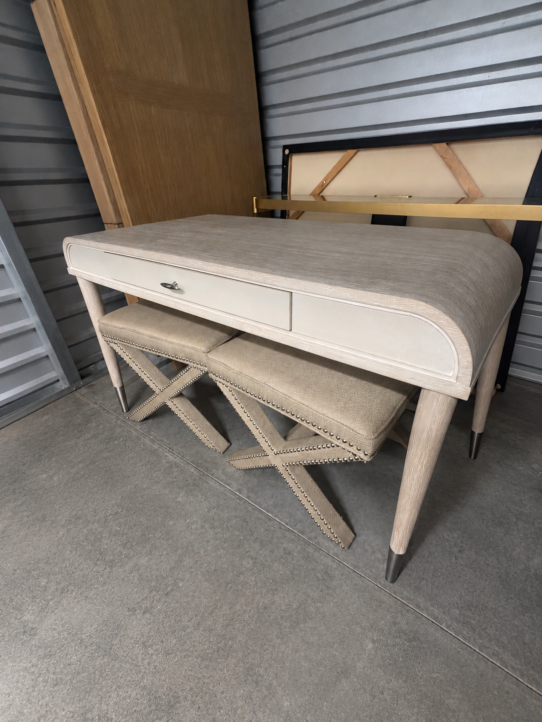 Hooker Furniture Nouveau Chic Writing Desk – 48” – Designer Home Office Desk