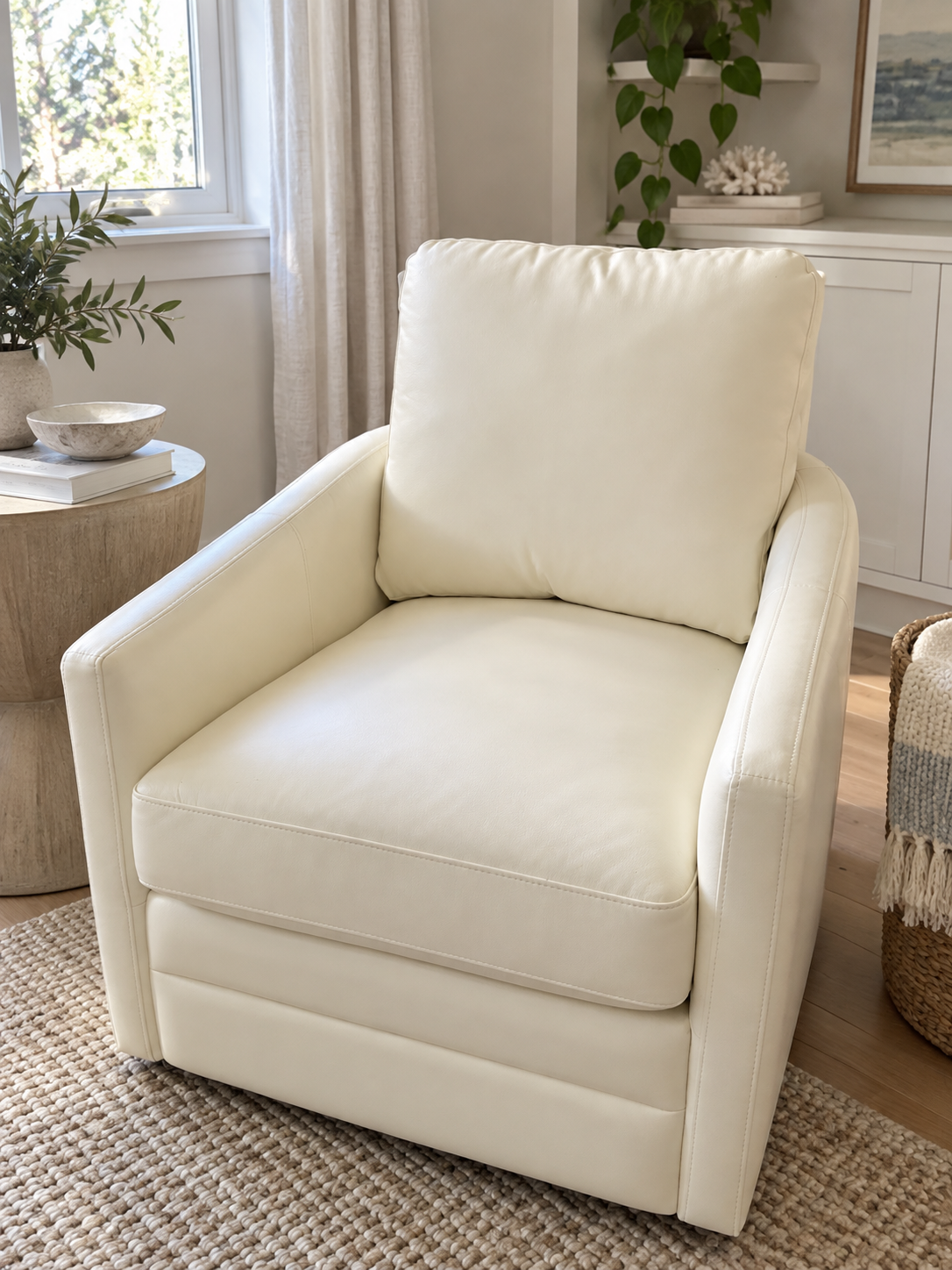 EDDE934D-E689-43B1-AC90-CC56F183389B Ivory Genuine Leather Lounge Chair